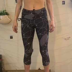under armour heat gear leggings/workout pants